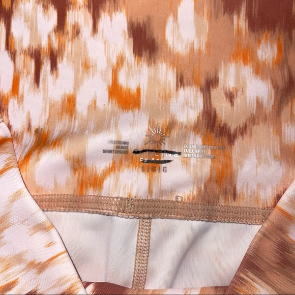 NWOT aerie real me offline crossover high waisted leggings - Picture 6 of 6